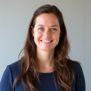 Emma van Dijk - Hoofdtrainer